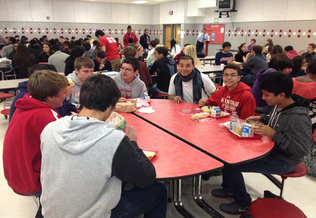 Students have noticed lunches at AHS becoming increasingly segregated.