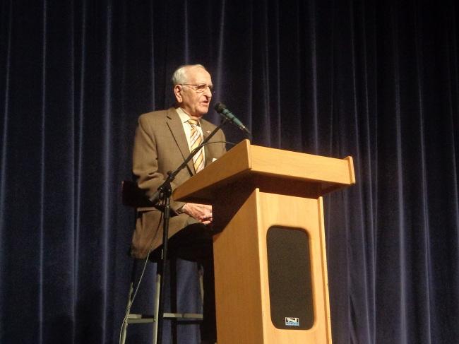 Greenbaum speaks to AHS students and faculty about his experience during the Holocaust. The retelling lasted for almost 1 hour and Greenbaum took questions from the audience afterwards.