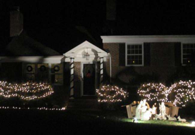 Senior Rachel Wilson displayed a nativity scene in her front yard. 