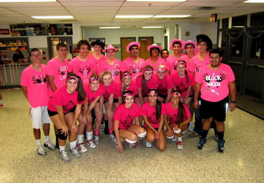 Fall sports show their support for Breast Cancer Awareness