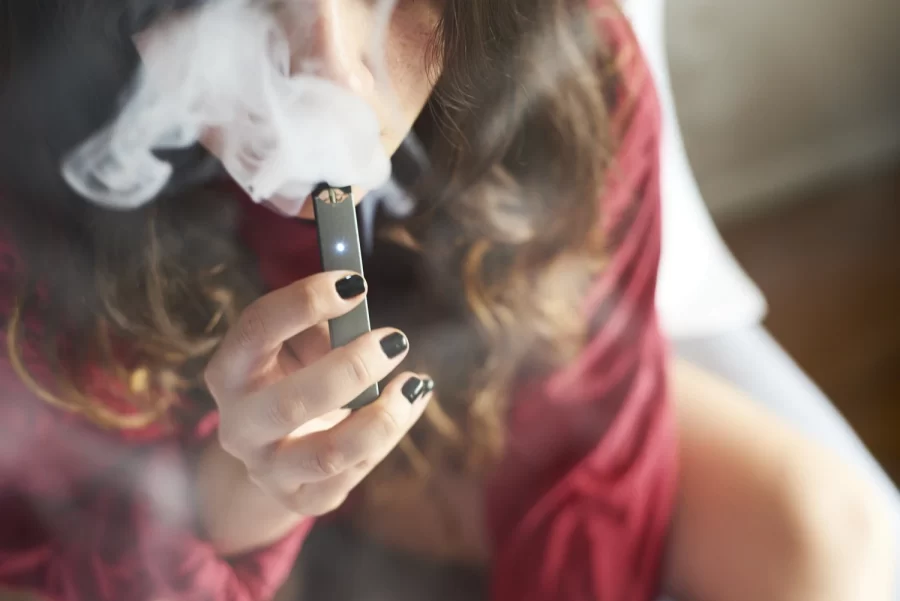 Youth+vaping+epidemic+takes+a+toll+on+students